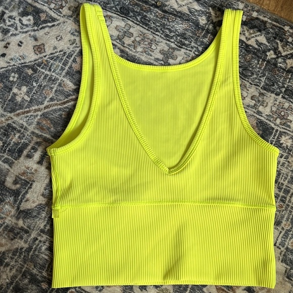 Lululemon Power Pivot Tank Ribbed Crop Reversible Yellow Neon Size Small (4/6) - Picture 4 of 7